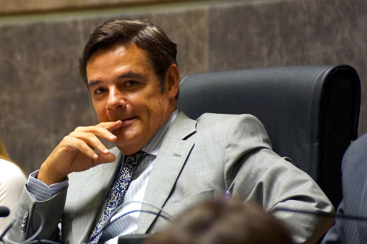 Carlos Eduardo Rovira
