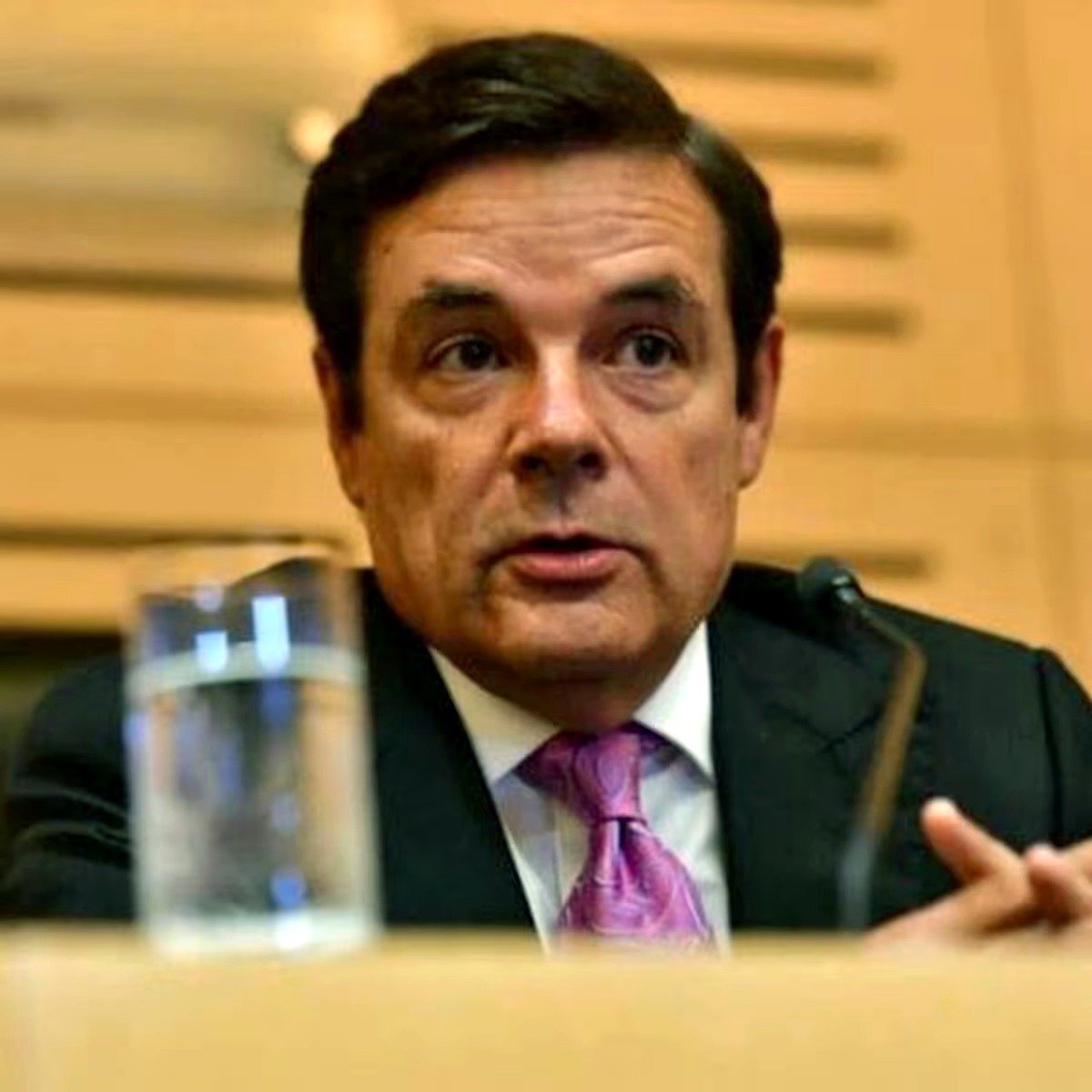 Carlos Eduardo Rovira